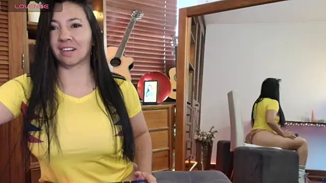 Taliapeach online show from 3, 7, 2026