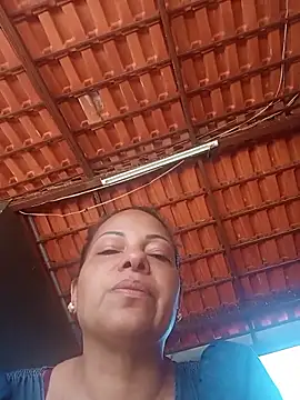 Snapshot of luhpimentinha01 chatting on 5, 6, 2026 luhpimentinha01 online show from 5, 6, 2026