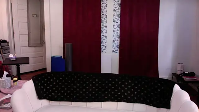 AnnywnBelle online show from 23, 5, 2026