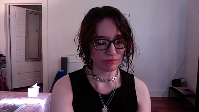 AnnywnBelle online show from 5, 5, 2026