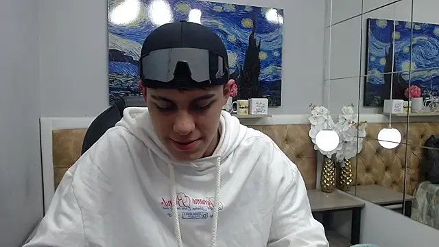 Ethanx18  online show from 13, 5, 2026