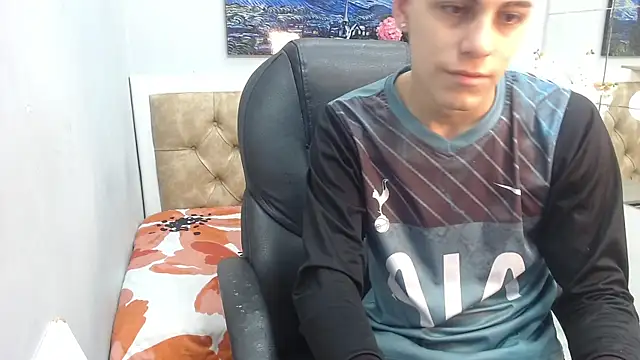 Ethanx18  online show from 18, 5, 2026