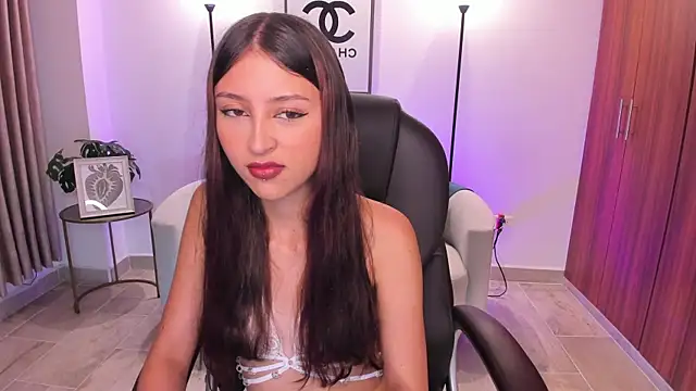 Snapshot of Nikky_sweett_ chatting on 21, 5, 2026 Nikky sweett online show from 21, 5, 2026
