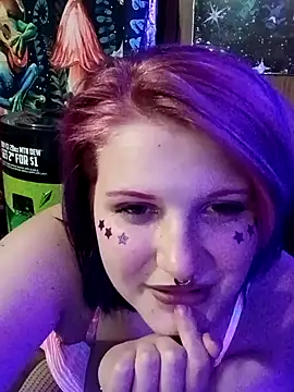 yourfavfallenstar online show from 27, 4, 2026