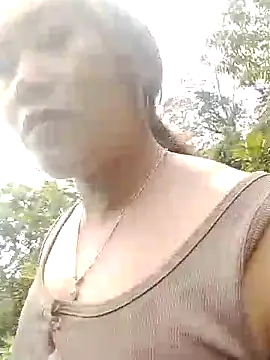 Lusy bae online show from 28, 4, 2026