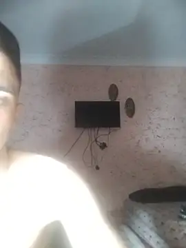 adamhdgdhdv73 online show from 9, 5, 2026
