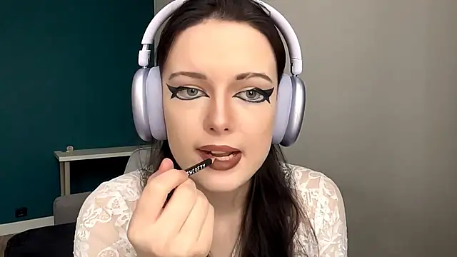 AmbientInvalid online show from 14, 5, 2026