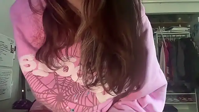 Maddieblairxo online show from 15, 7, 2026
