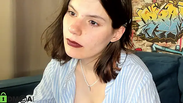 Kira Be11 online show from 8, 6, 2026