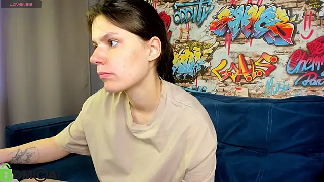 Kira Be11 online show from 5, 7, 2026