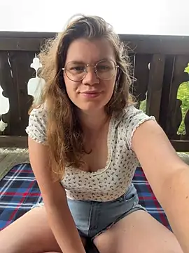 Lina-Love online show from 30, 6, 2026