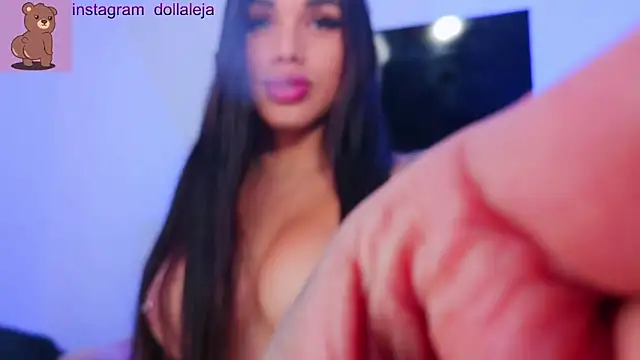 alejadolli online show from 3, 5, 2026