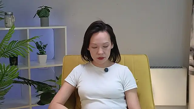 OdellLathrum online show from 29, 4, 2026