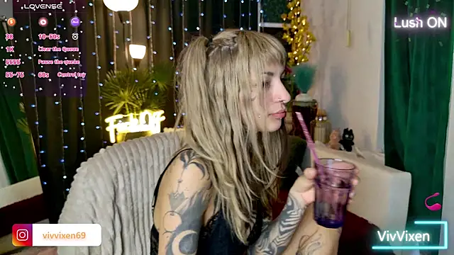 VivVixen online show from 19, 5, 2026