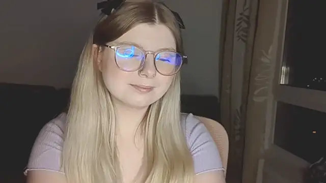 YukiBlush online show from 7, 5, 2026