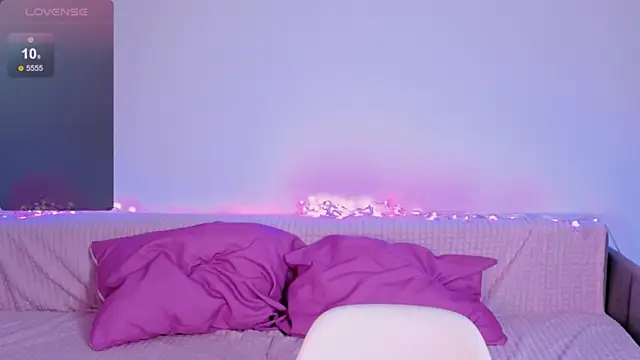 LouiseKane online show from 2, 8, 2026