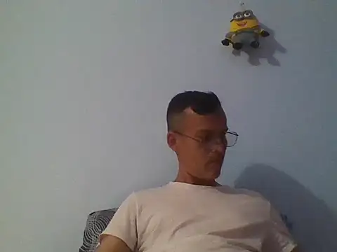 Snapshot of jairo43 chatting on 6, 7, 2026 jairo43 online show from 6, 7, 2026