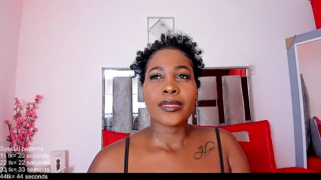 Snapshot of EmilyRooa1 chatting on 1, 6, 2026 EmilyRooa1 online show from 1, 6, 2026