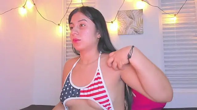 VictoriaaLopez online show from 4, 7, 2026