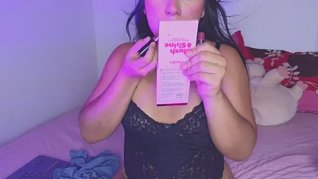 VictoriaaLopez online show from 21, 5, 2026