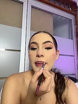 Snapshot of Megann_Rousee chatting on 29, 5, 2026 Megann Rousee online show from 29, 5, 2026