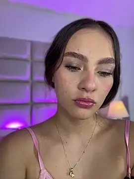 Snapshot of Megann_Rousee chatting on 27, 5, 2026 Megann Rousee online show from 27, 5, 2026