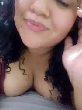 FofinhaaSweet online show from 29, 4, 2026