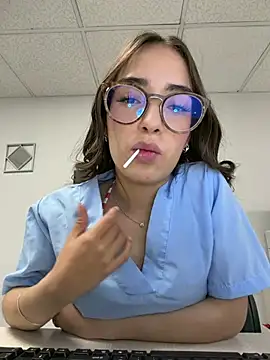 Sweet Milaa1 online show from 4, 7, 2026