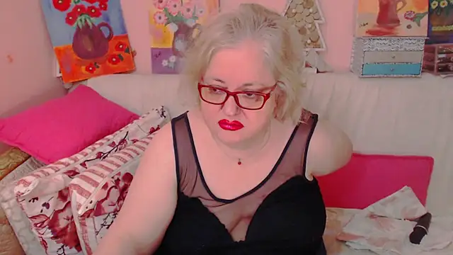 Maturelove xxx online show from 25, 5, 2026