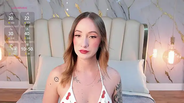 Snapshot of Hannah_Lane chatting on 11, 7, 2026 Hannah Lane online show from 11, 7, 2026