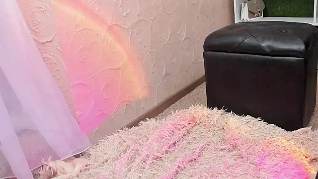 lililiana online show from 18, 6, 2026
