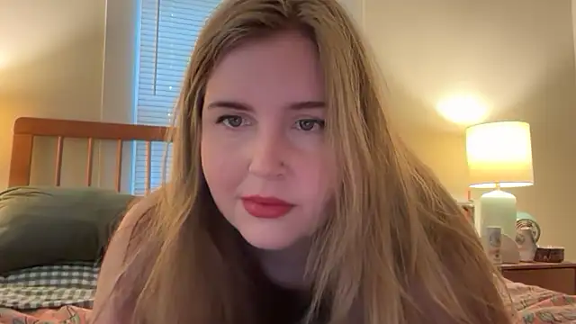 danielladanger online show from 24, 5, 2026