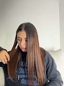 EmilyCxx online show from 3, 5, 2026
