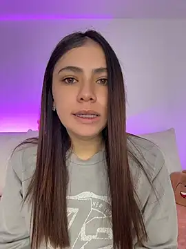 EmilyCxx online show from 25, 7, 2026