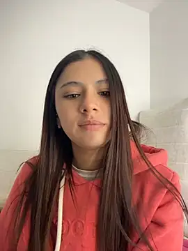 EmilyCxx online show from 9, 5, 2026