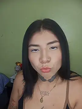 Snapshot of PequenaNena chatting on 22, 5, 2026 PequenaNena online show from 22, 5, 2026