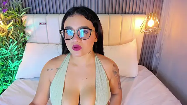 Snapshot of MadisonSoler chatting on 25, 5, 2026 MadisonSoler online show from 25, 5, 2026