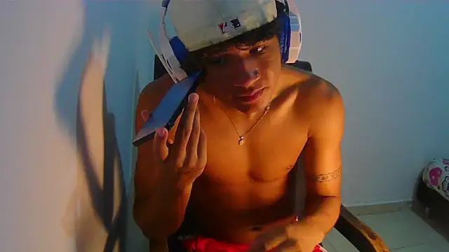 Snapshot of Hansel_take chatting on 14, 5, 2026 Hansel take online show from 14, 5, 2026