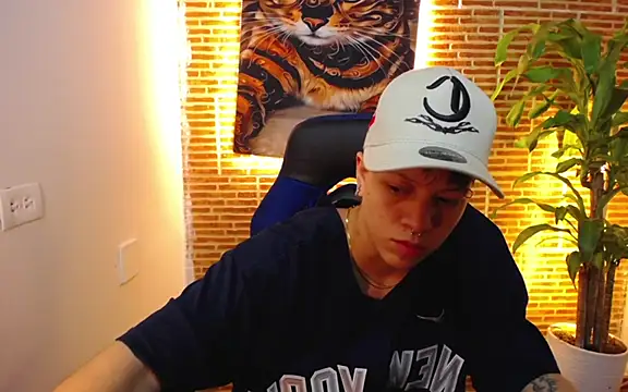Asher addamss  online show from 9, 5, 2026