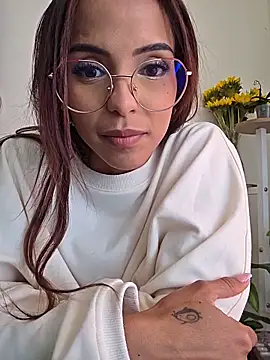 Snapshot of luna_latindoll chatting on 28, 5, 2026 luna latindoll online show from 28, 5, 2026