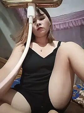 Hazel Nova online show from 22, 7, 2026