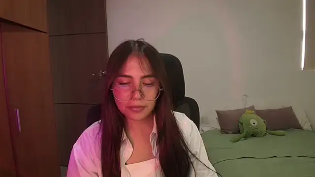 abbyyandmaxx online show from 28, 5, 2026
