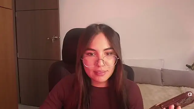 abbyyandmaxx online show from 24, 7, 2026
