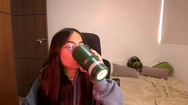 abbyyandmaxx online show from 21, 7, 2026