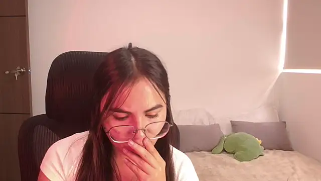abbyyandmaxx online show from 15, 7, 2026