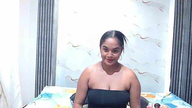 Snapshot of Liaa_cams chatting on 29, 5, 2026 Liaa cams online show from 29, 5, 2026