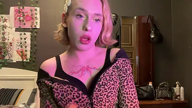 Miss Amy00 online show from 11, 6, 2026