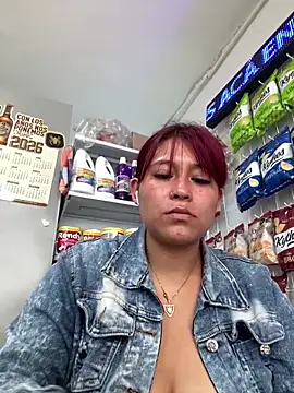 Snapshot of Mely_ec chatting on 18, 5, 2026 Mely ec online show from 18, 5, 2026