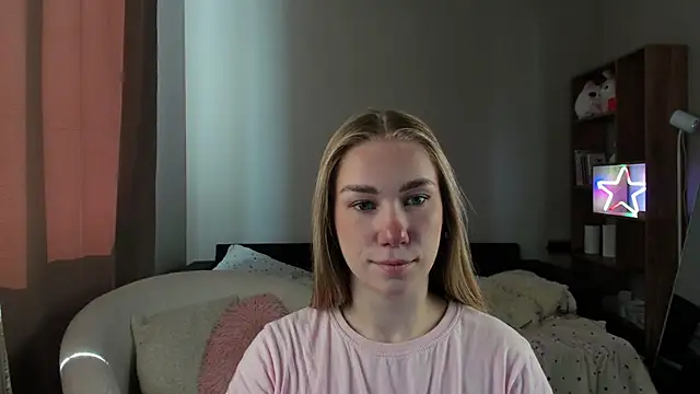 AnnaAlexArti online show from 4, 6, 2026