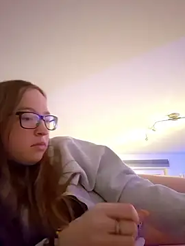 Freaky-Doll online show from 18, 5, 2026